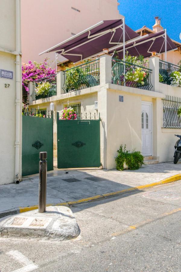 Hostel Crew Lighthouse Antibes Exterior foto